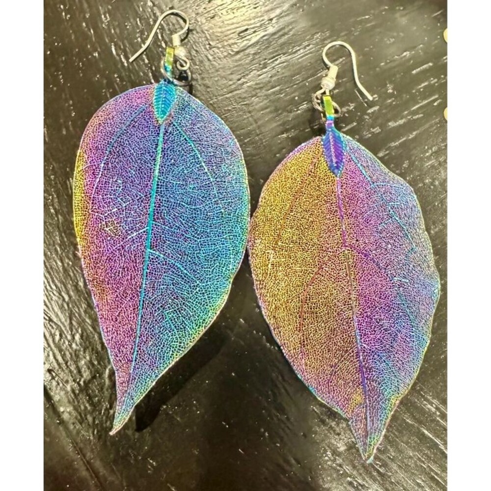 Incandescent Leaf Earrings